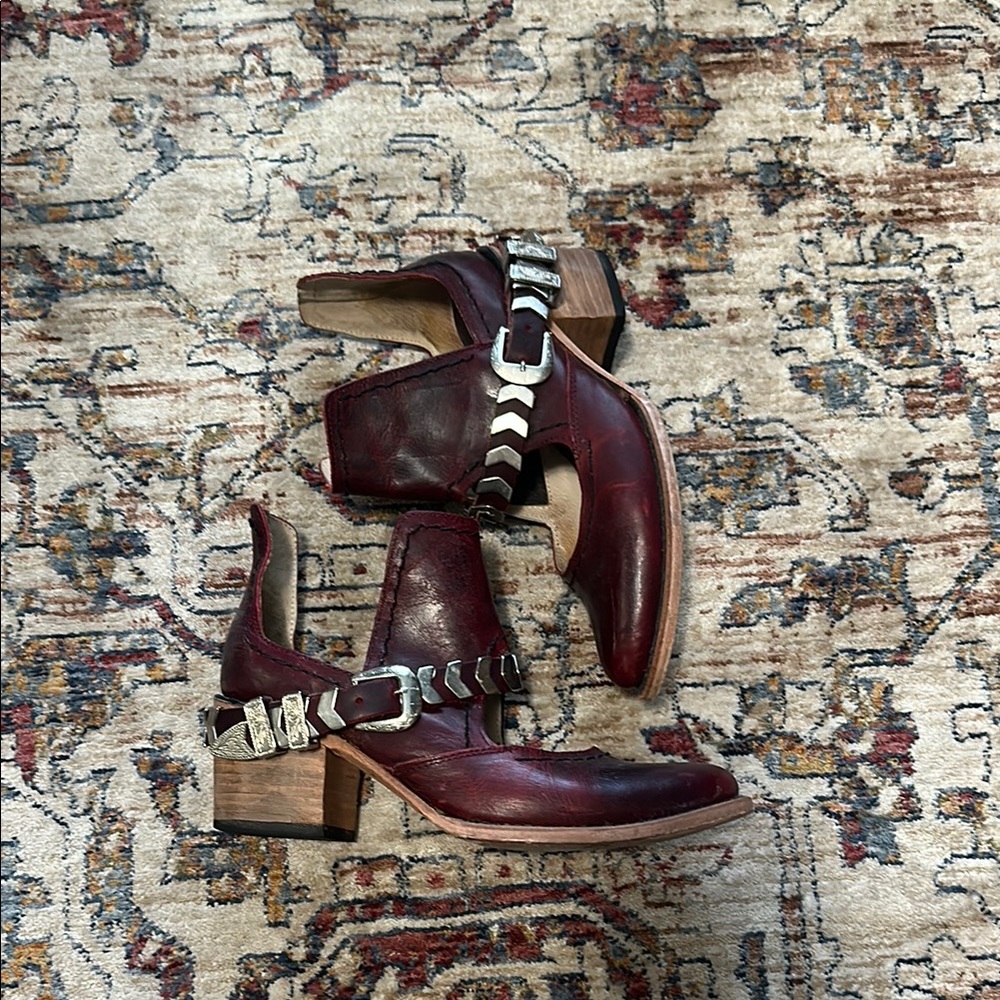 Freebird Blade Shoe